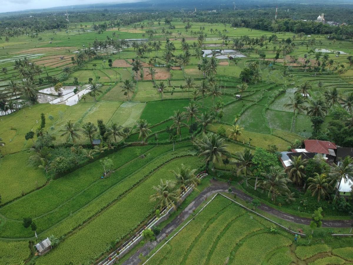 Peraja Bungalows Loyok Sangyang Bagian luar foto