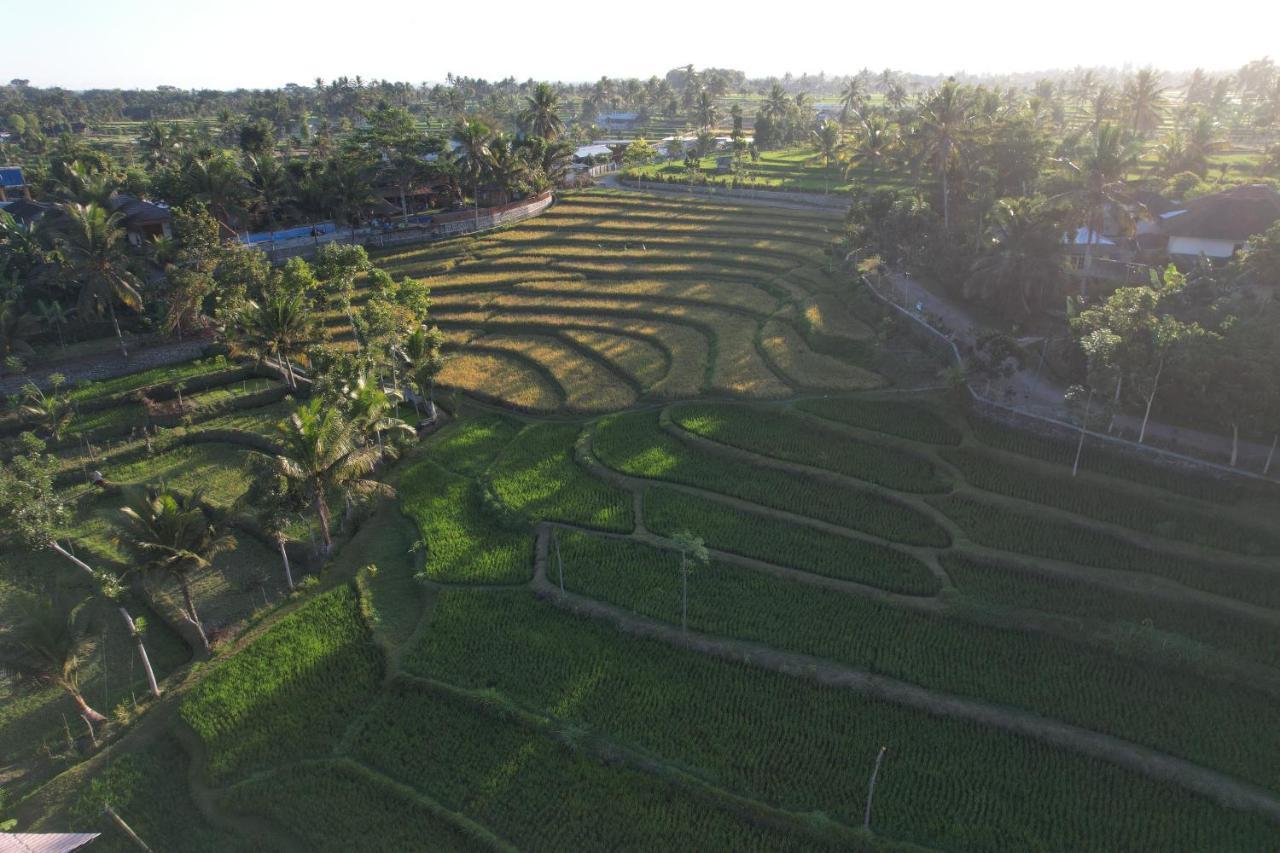 Peraja Bungalows Loyok Sangyang Bagian luar foto
